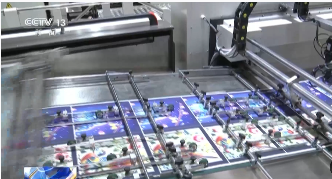 從“人工挑錯(cuò)”到“AI秒殺” 轉(zhuǎn)型升級(jí)的印刷業(yè)更“聰明”了